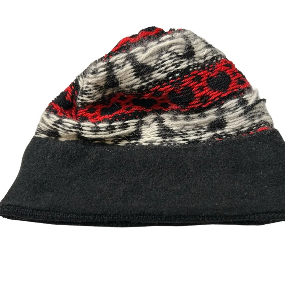 Vintage Fair Isle Wool Beanie Nordic Scandi Ski Hat Red Black Heart Pattern OS